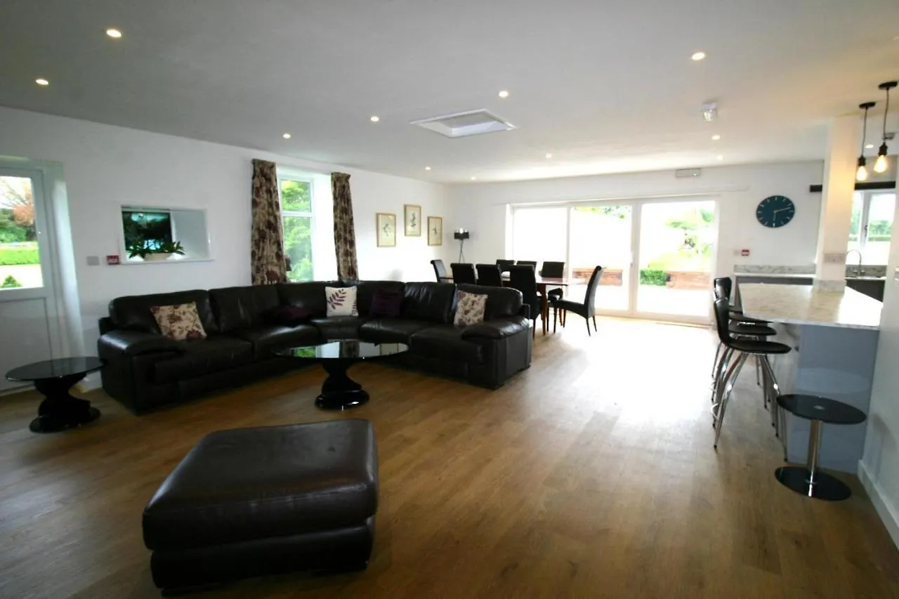 Garden House At The Red House Estate Villa York United Kingdom